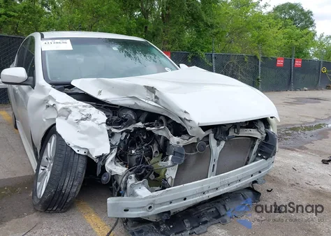 2010 Subaru Legacy 2.5I Limited from USA, damaged, VIN 4S3BMCJ69A3236017